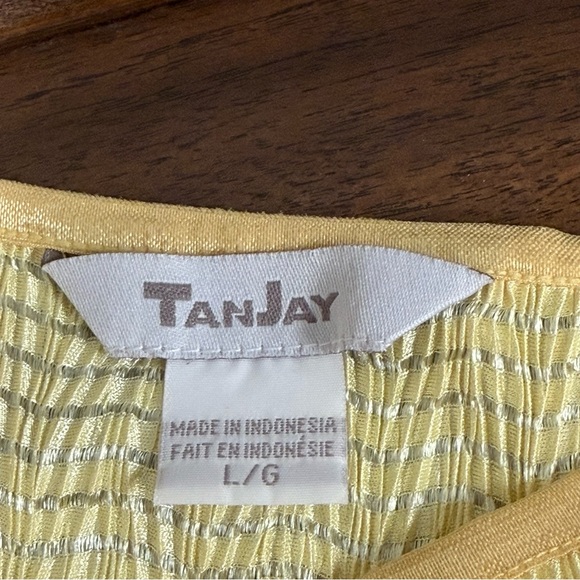 TanJay Yellow Textured Short Sleeve Blouse Relaxed Fit Lightweight L - Picture 5 of 7